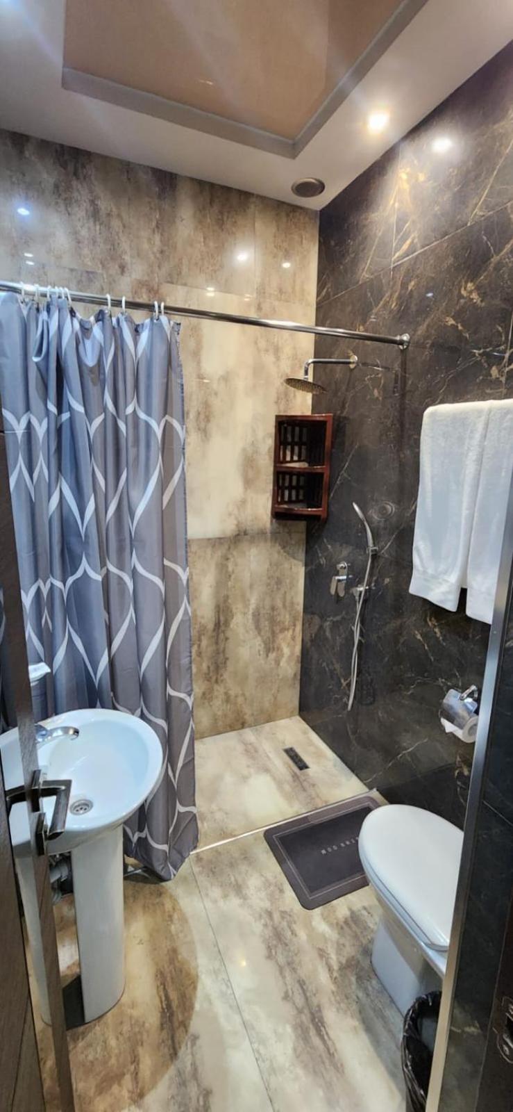 Hotel Premium Armenia يريفان المظهر الخارجي الصورة